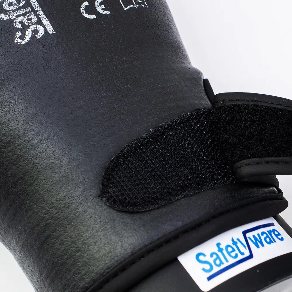 SAFETYWARE-FrostArmor™-Cold-Resistant-Gloves-CRG02-05.webp